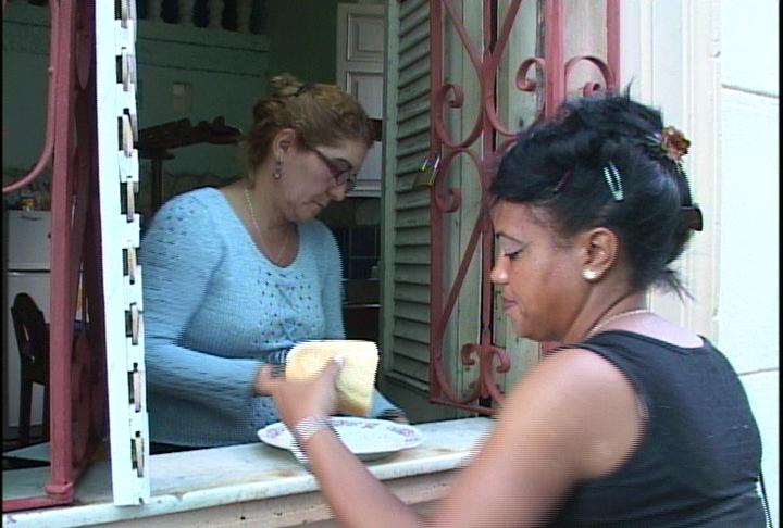 Responden las féminas en el ejercicio por cuenta propia en Villa Clara